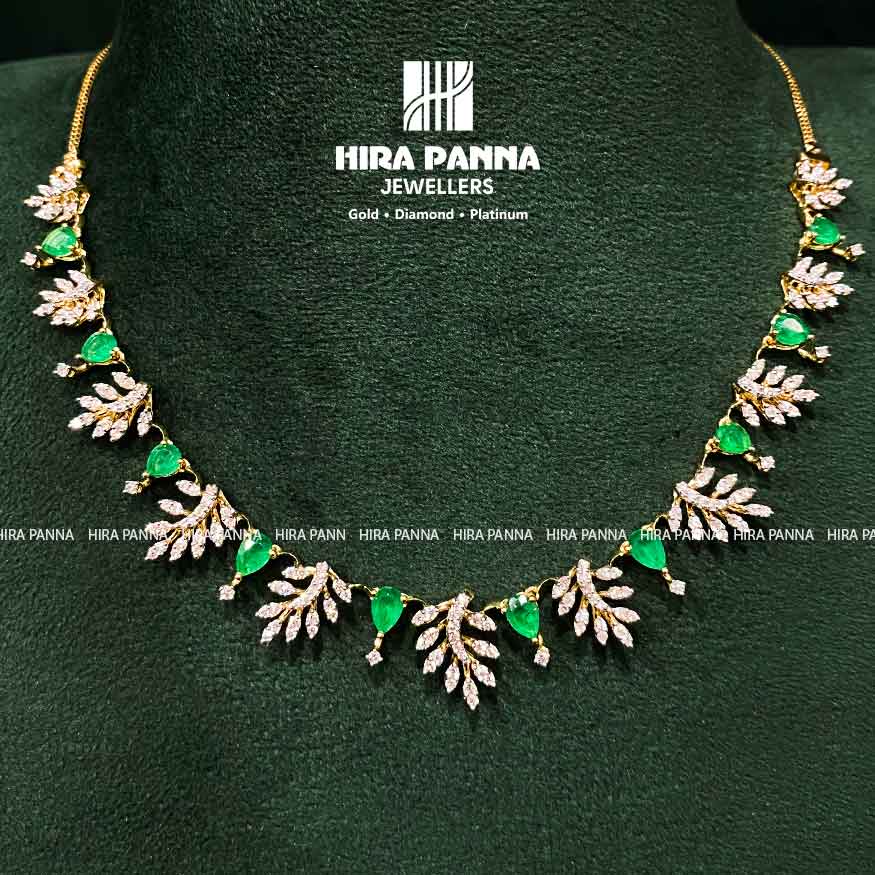 Open Setting Emerald Diamond Neckwear