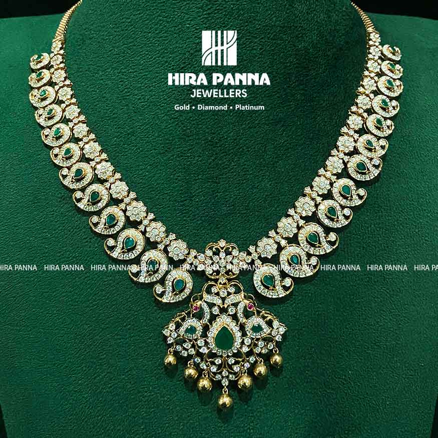 Open Come Close Setting R, E & Peacock Diamond Neckwear