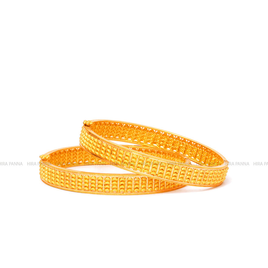 Classic Plain Screw Bangles