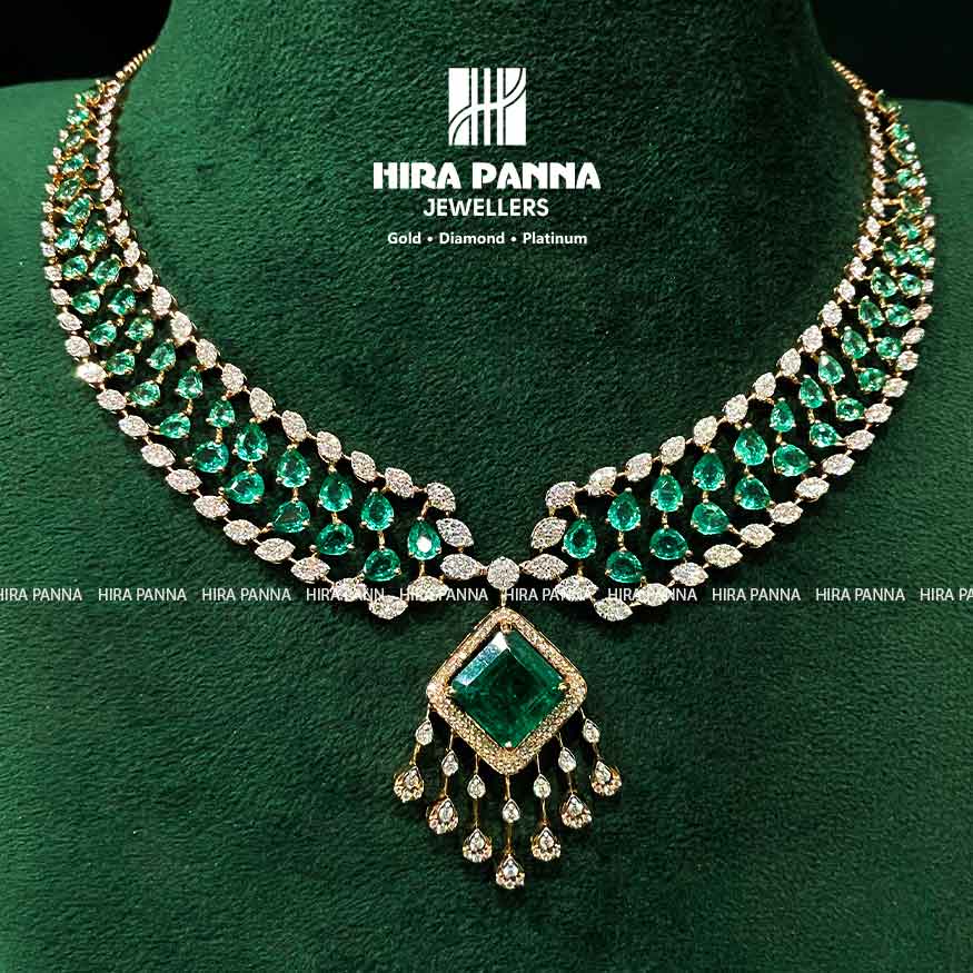 Premium Emerald Diamond Open Setting Neckwear