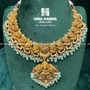 Antique Emerald Beeds & Peacock Neckwear