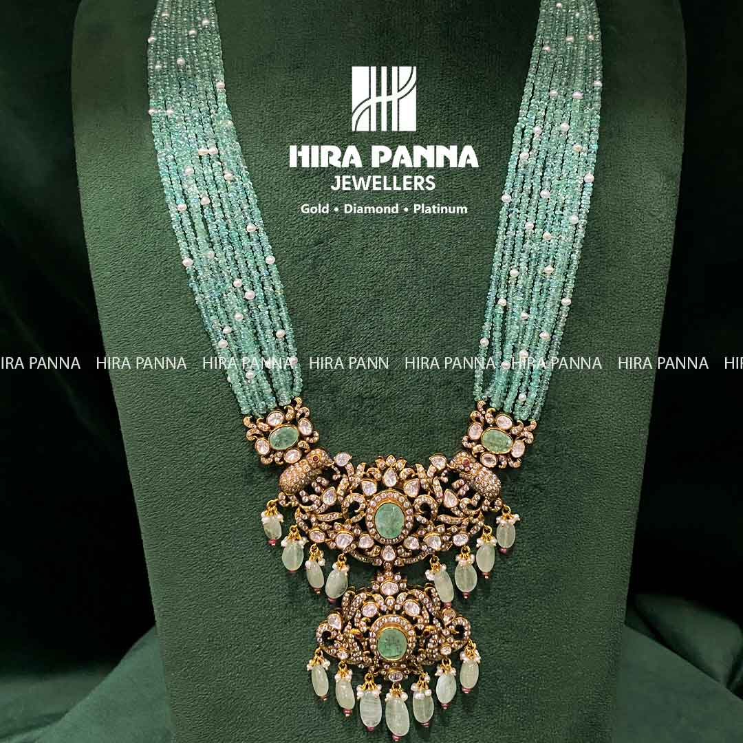 Victoria Gajendra Emerald Haram