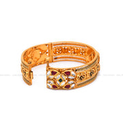 Antique Kundan Bangle