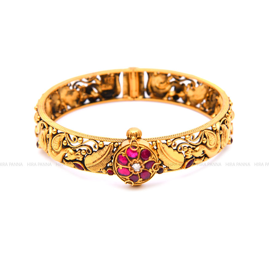 Kundan Bangle