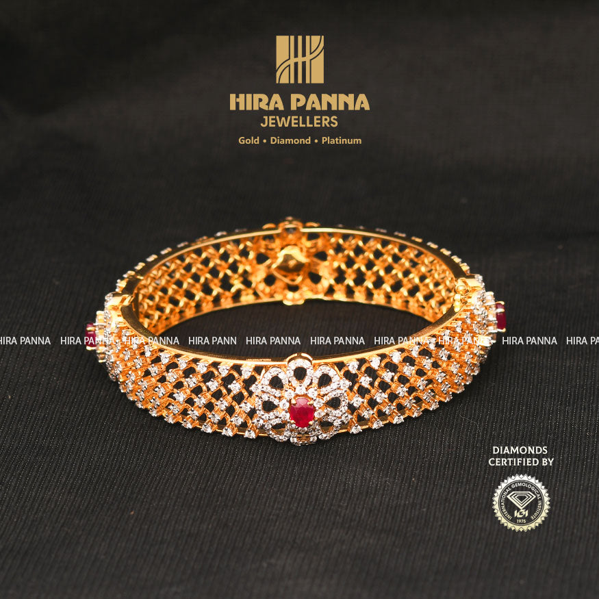 Women's Kada Diamond Bangle