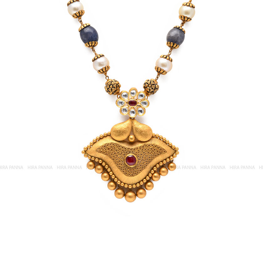 Kundan Antique Neckwear Set