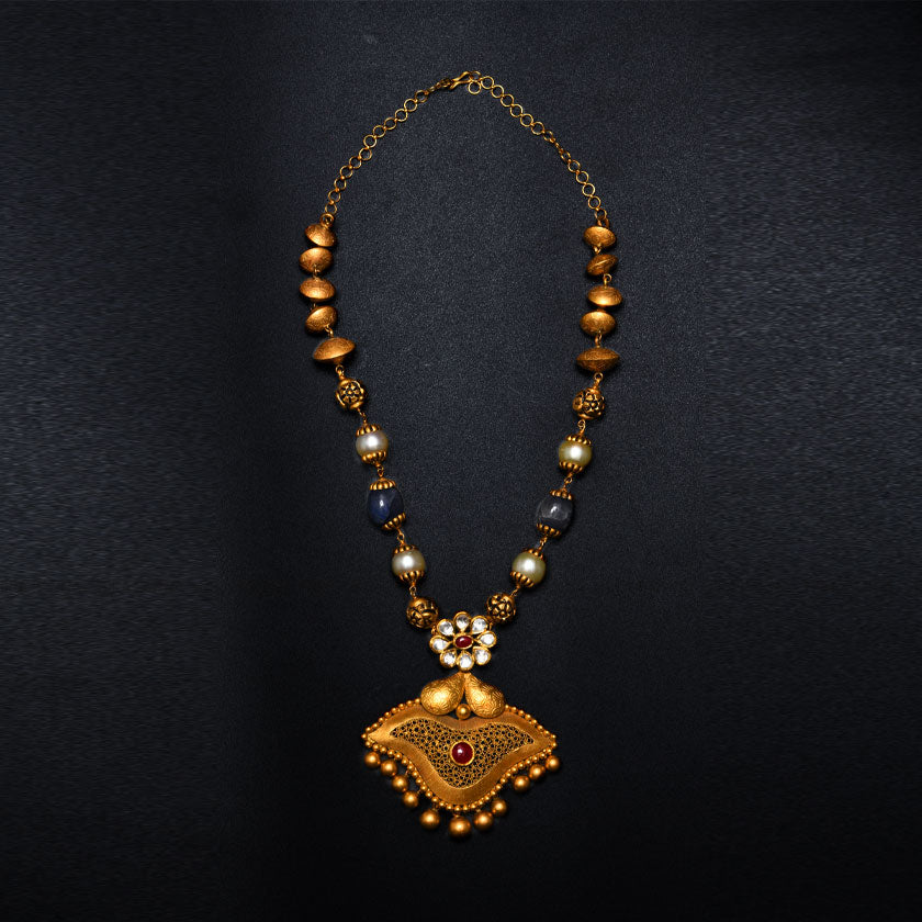 Kundan Antique Neckwear Set