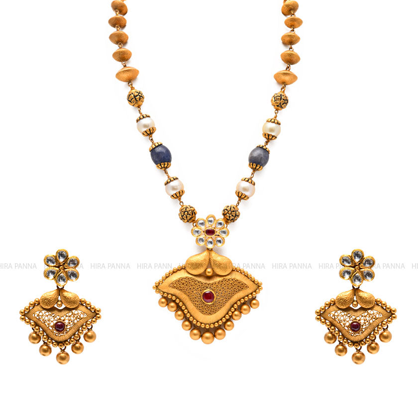 Kundan Antique Neckwear Set