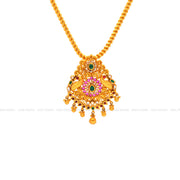 Kundan Nakshi Pendant Set