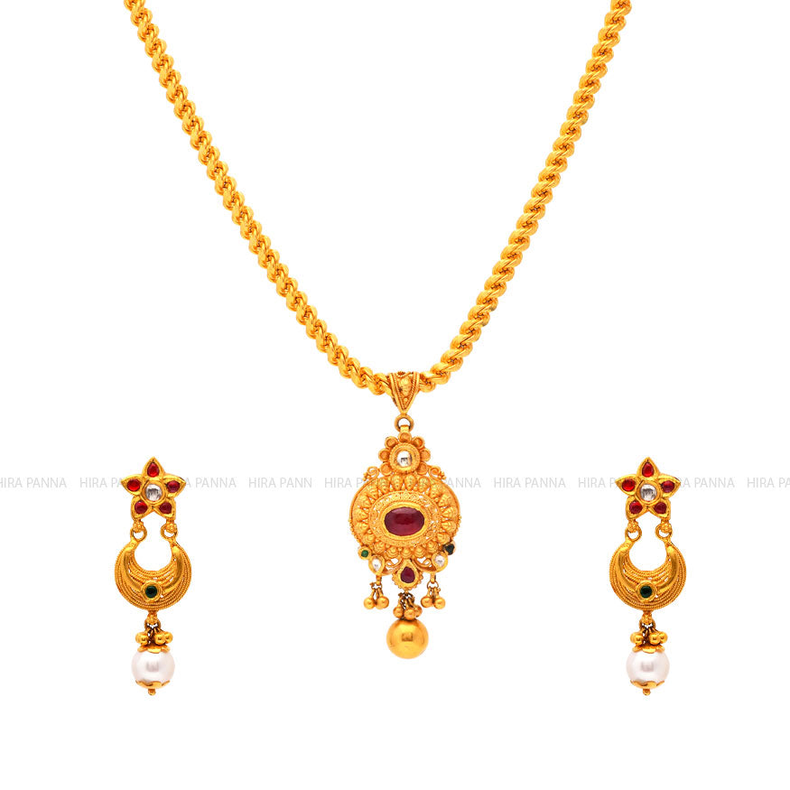 Handmade Kundan Pendant Set