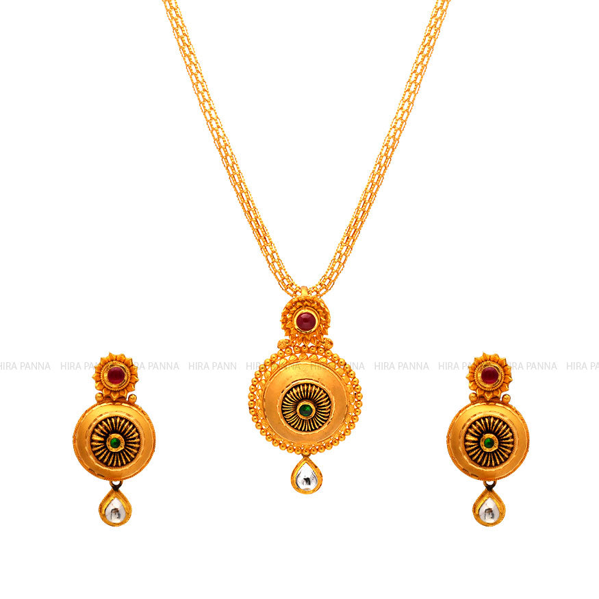 Kundan Pendant Set