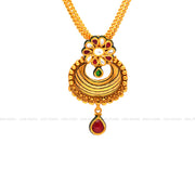 Kundan Pendant Set