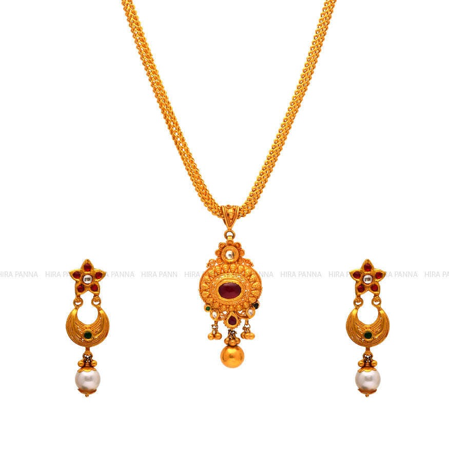 Kundan Pendant Set