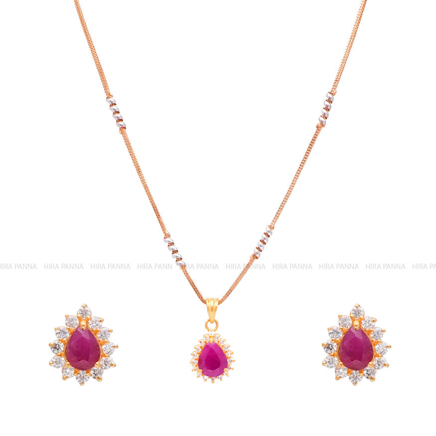 Gold Pendant Set