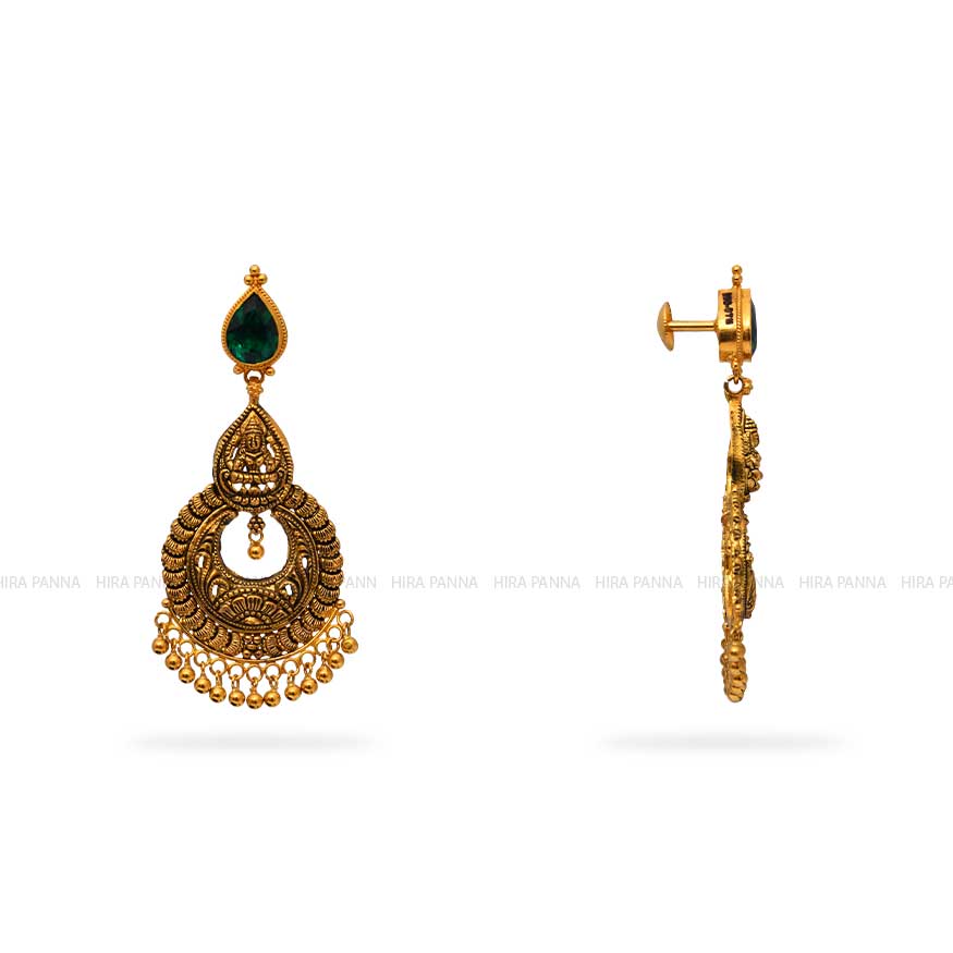 Gold Chandbali Earrings